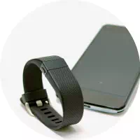 Fitbit charge HR（活動量計）